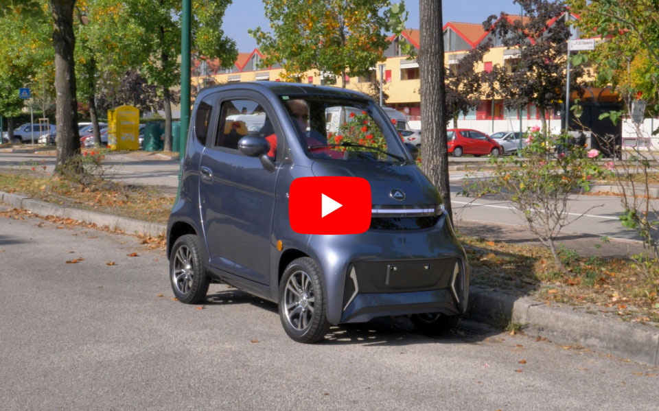 minicar elettrica senza patente